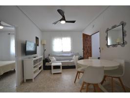 Piso en venta en Conil de la Frontera photo 0