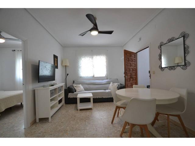 Piso en venta en Conil de la Frontera photo 0