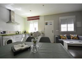 Piso en venta en Conil de la Frontera photo 0