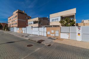 Casa - Chalet en venta en Torrejón de Ardoz de 243 m2 photo 0