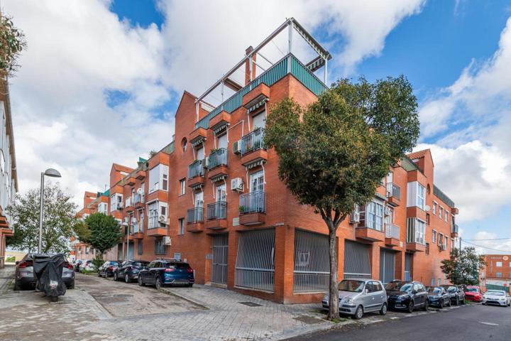 Piso en venta en Madrid de 124 m2 photo 0