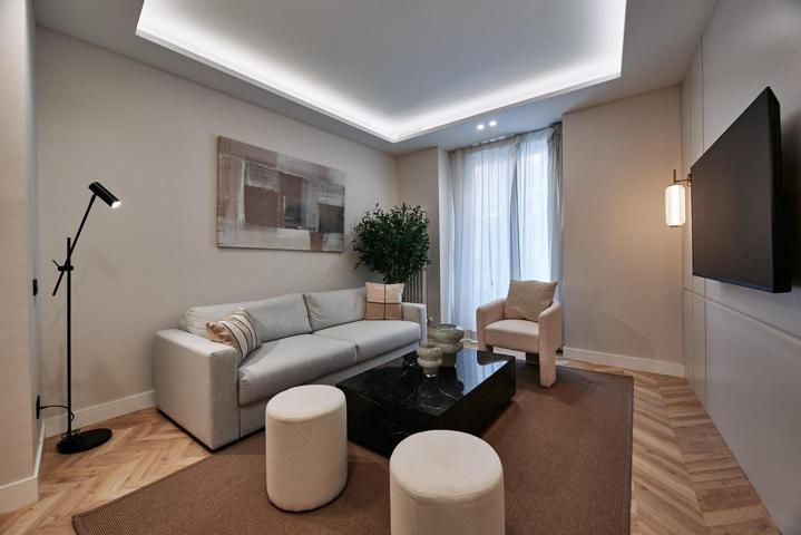 Piso en venta en Madrid de 139 m2 photo 0