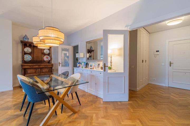 Piso en venta en Madrid de 229 m2 photo 0