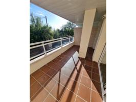 PISO CON PK Y PISCINA EN EL CENTRO photo 0