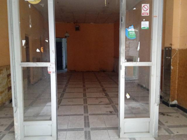 Local en venta en Orriols(46019) photo 0