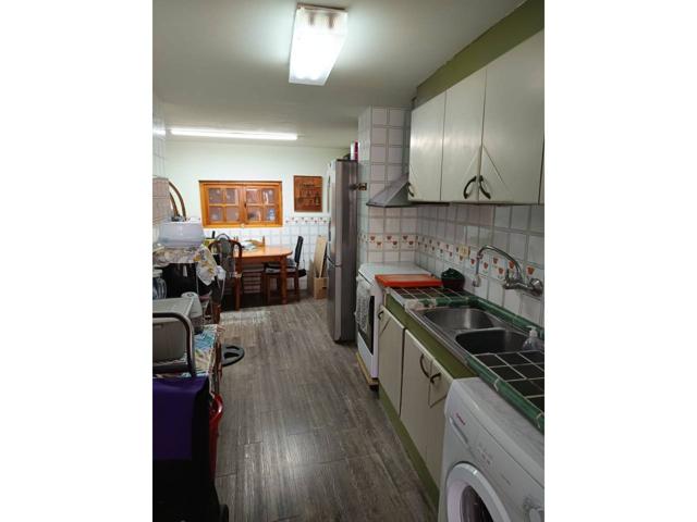 INMOBILIARIA SERRERIA VENDE ESTA EXCLUSIVA VIVIENDA EN LA MEJOR ZONA DE LA MALVARROSA JUNTO A LA AV)LOS NARANJOS,Y EL T photo 0