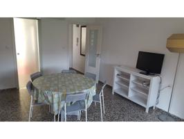 Piso en zona Blasco Ibañez de 72m, distribuidos en tres dormitorios, salón y un baño, cocina independiente planta 5 con photo 0