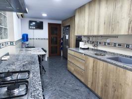 Piso en venta en Tavernes Blanques photo 0