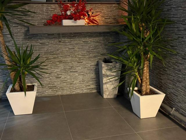 Piso en venta en Montolivet(46006) photo 0