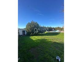 Terreno en venta en Palomares del Río photo 0