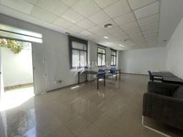 Oficina en alquiler en Gines photo 0