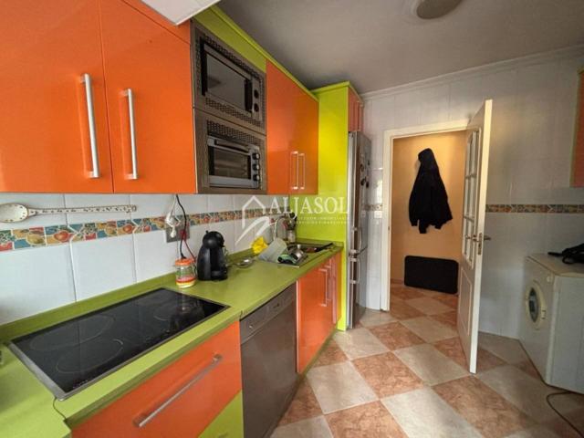 Piso en venta en La Oliva-Polígono Sur(41013) photo 0