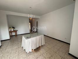 Piso en venta en Castilleja de la Cuesta photo 0