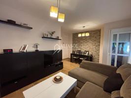 Piso en venta en Pino Montano(41015) photo 0