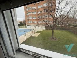 Piso en venta en Torrejón de Ardoz de 110 m2 photo 0