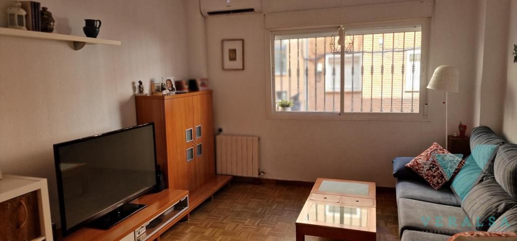 Piso en venta en Madrid de 41 m2 photo 0