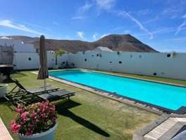 Casa-Chalet Independiente en Venta en el Parque Nacional Timanfaya, Yaiza photo 0