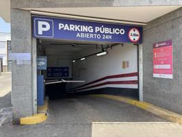Plaza de Parking de Garaje en centro urbano de Playa Blanca photo 0