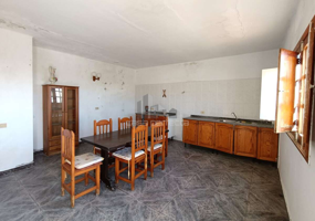 GÜIME- CASA DE PUEBLO A REFORMAR CON GRAN TERRENO photo 0