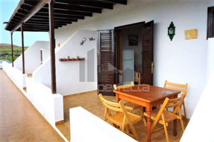 FINCA RURAL DE 7 APARTAMENTOS EN TAHICHE photo 0