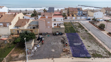 Venta de terreno urbano de 193m² en playa de Puzol. photo 0