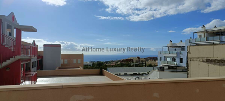 Madroñal 2 hab, 2 baños, garaje,trastero. Vistas al mar .NO TERRAZA Residencial El Fayal. Junto al Colegio Internacional Costa Adeje photo 0
