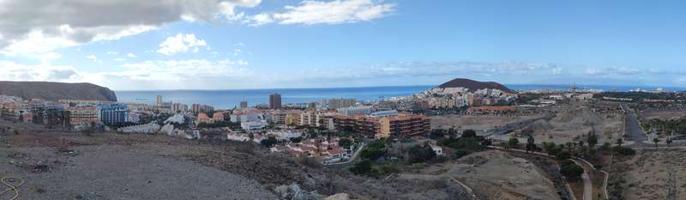 Terreno Urbano en venta , 836m². En los Cristianos. 295000 euros photo 0