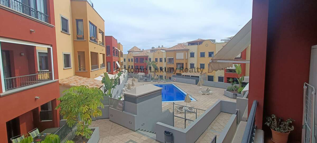 Residencial el Torreón, 2 habitaciones, 1 baño,garaje y trastero. Ahora es una habitación para ampliar el salón photo 0