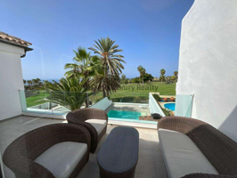 Muy rentable Vv, CHALET DE LUJO EN GOLF LA CALETA photo 0
