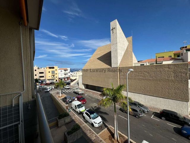 Apartamento en edificio nuevo cerca de la playa photo 0