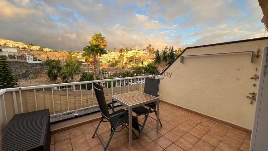 EN VENTA APARTAMENTO DE 1 DORMITORIO REFORMADO EN CHAYOFA. Resd.La Finca photo 0