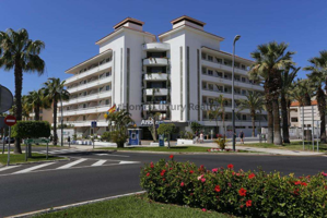 Alquiler de Local en calle Luis Diaz de Losada-Calle Antonio Dominguez 4.100 €-mes, Ubicado en la planta baja del hotel Andorra photo 0