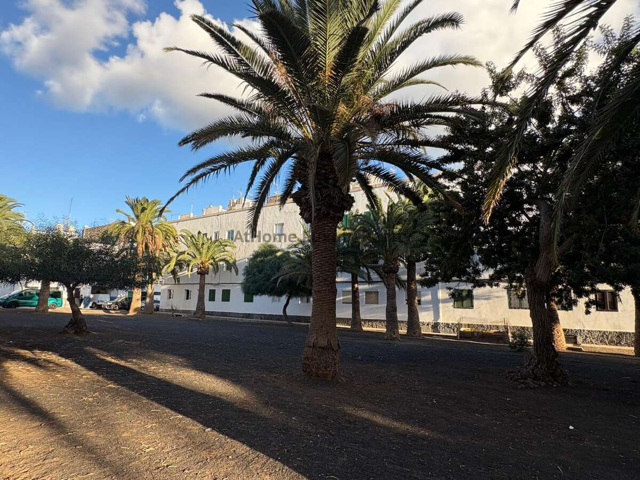 OPORTUNIDAD!!! PISO ARRECIFE 3 DORMITORIOS photo 0