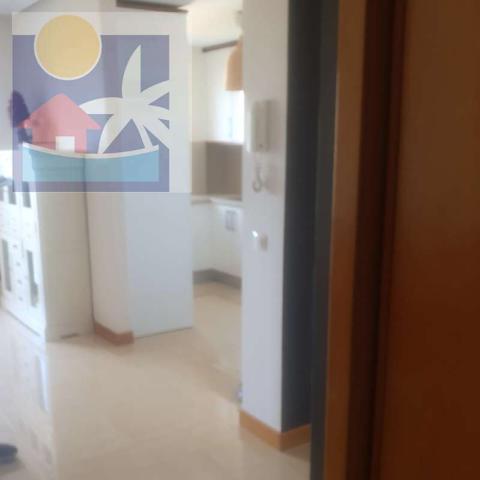 Vivienda muy moderna y adecuatamente distribuida. photo 0