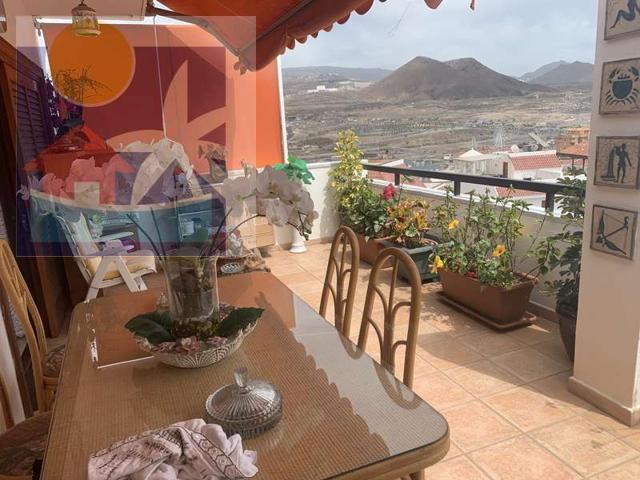 Precioso apartamento en Los Cristianos photo 0