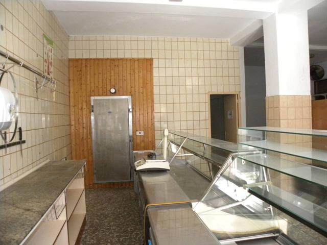 Local comercial en venta photo 0