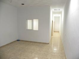 Local en alquiler en CENTRO photo 0