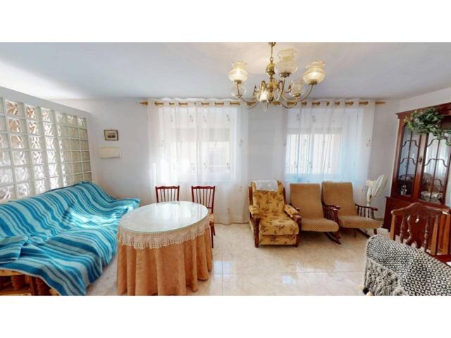 Casa en venta en PEDANIAS Y NOROESTE photo 0