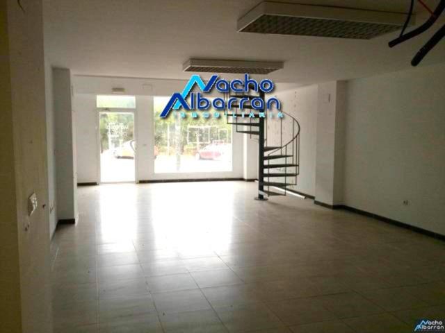 ALQUILER LOCAL EN SAN ROQUE photo 0