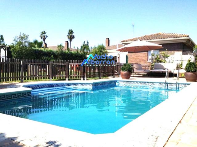 VENTA CHALET EN URBANIZACIÓN GOLF GUADIANA photo 0