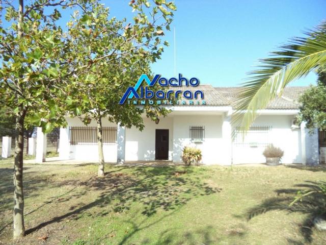 Finca rustica en venta en Azuaga photo 0