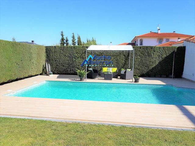 PRECIOSO CHALET EN VENTA EN URBANIZACIÓN GOLF GUADIANA photo 0