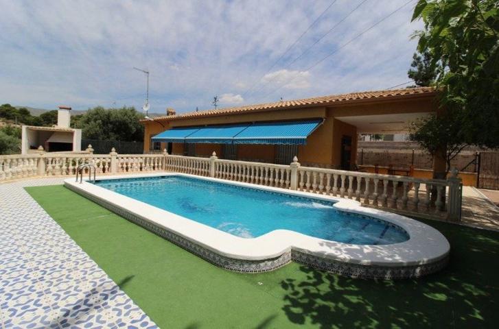 CHALET EN SAN ANTONIO DE LA FLORIDA. PRECIO 237.000-€ photo 0