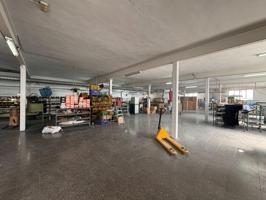 NAVE INDUSTRIAL DE 425-M2. Precio 120.000-€ photo 0