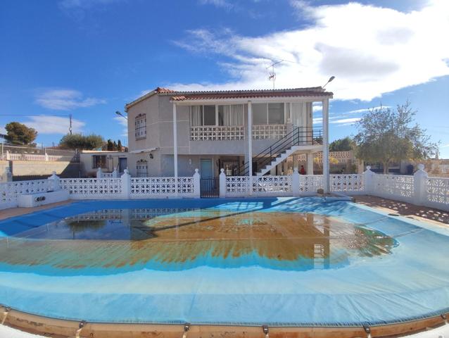 CHALET CON PISCINA ZONA TRASVASE photo 0