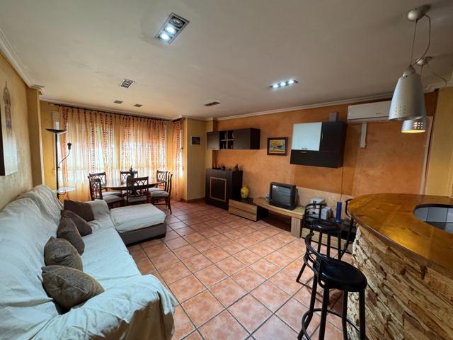 ZONA RONDA SUR. PARA ENTRAR A VIVIR. 3 DORMITORIOS. photo 0