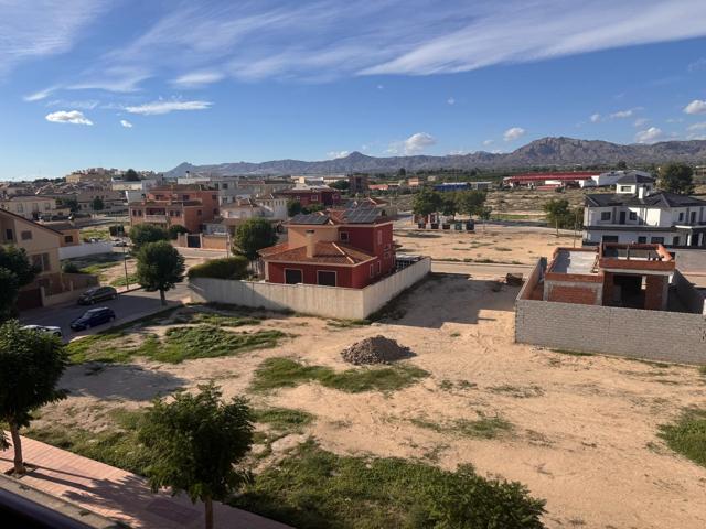 Vivienda nuevas a estrenar en Albatera con vistas a la sierra. photo 0
