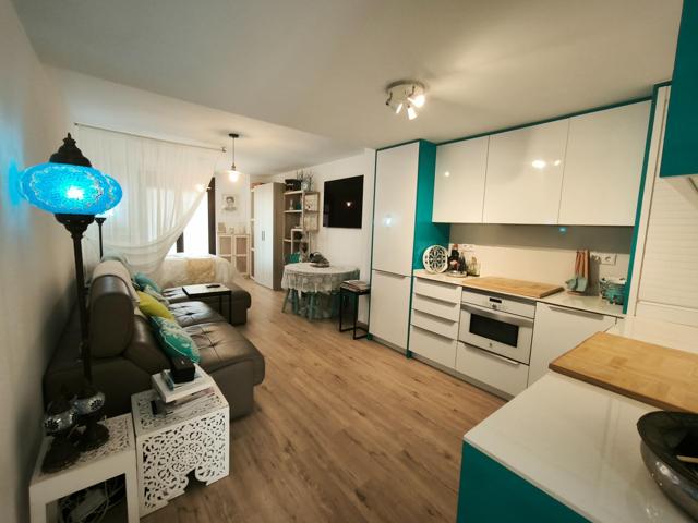 ESTUDIO CON TERRAZA INTERIOR Y LICENCIA TURISTICA photo 0