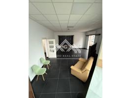 Alquiler de Local Comercial en Dos Hermanas photo 0