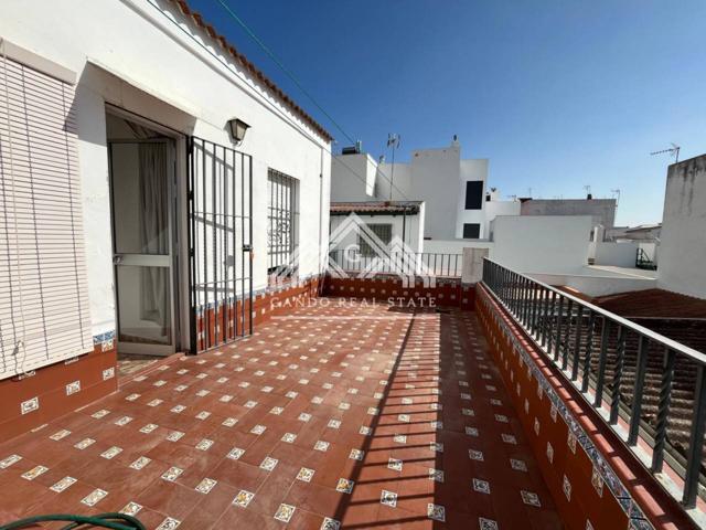 CASA en venta en DOS HERMANAS photo 0